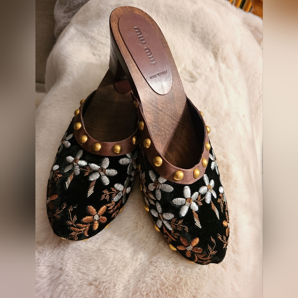 Miu Miu vintage embroidered clogs - Picture 2 of 9